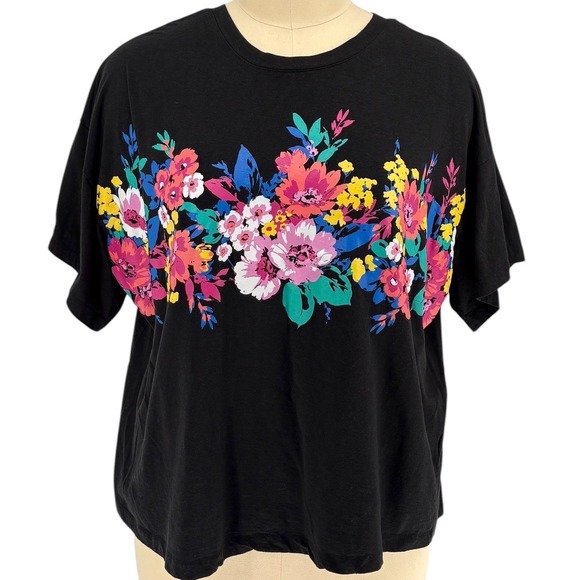Woman Within Tops - Woman Within T-Shirt Black Floral Graphic Short Sleeve Relaxed Fit L‎ 18/20